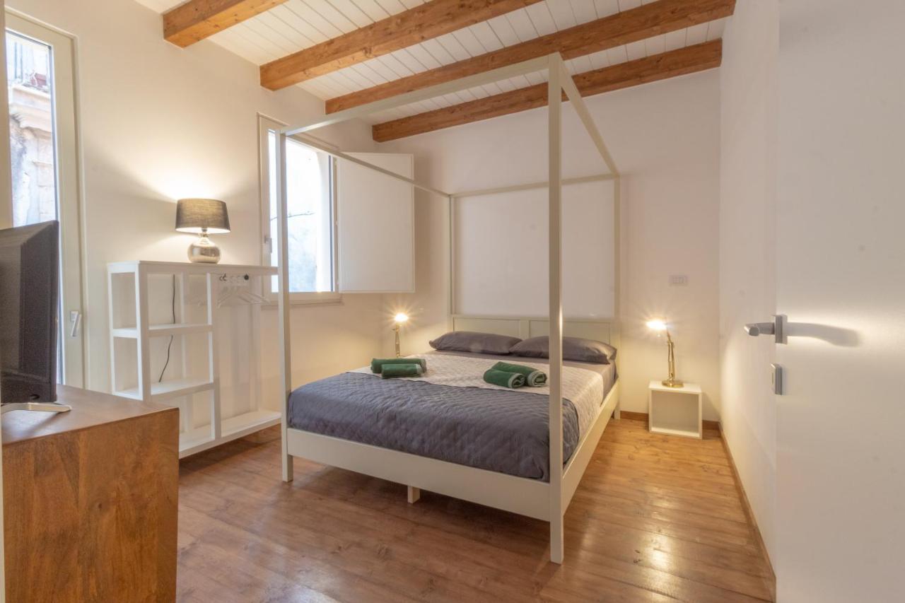 Maison Rouge Ortigia Syracuse Eksteriør bilde
